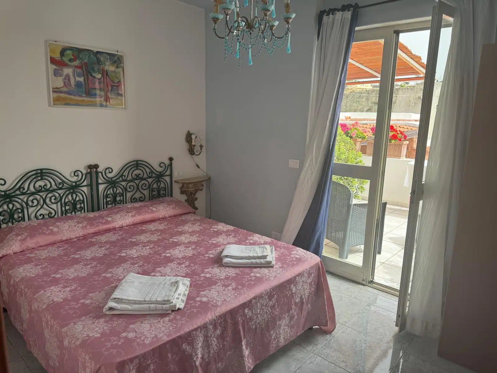 double room at ring hostel in Forio d'ischia