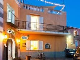 foto del of the famous building where is located Ring hostel in Forio d'ischia